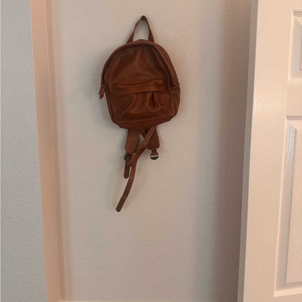Universal Thread Brown Backpack